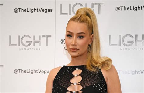 iggy azalea onlyfans nude|Iggy Azalea drops racy pic in lingerie to mark her debut on OnlyFans